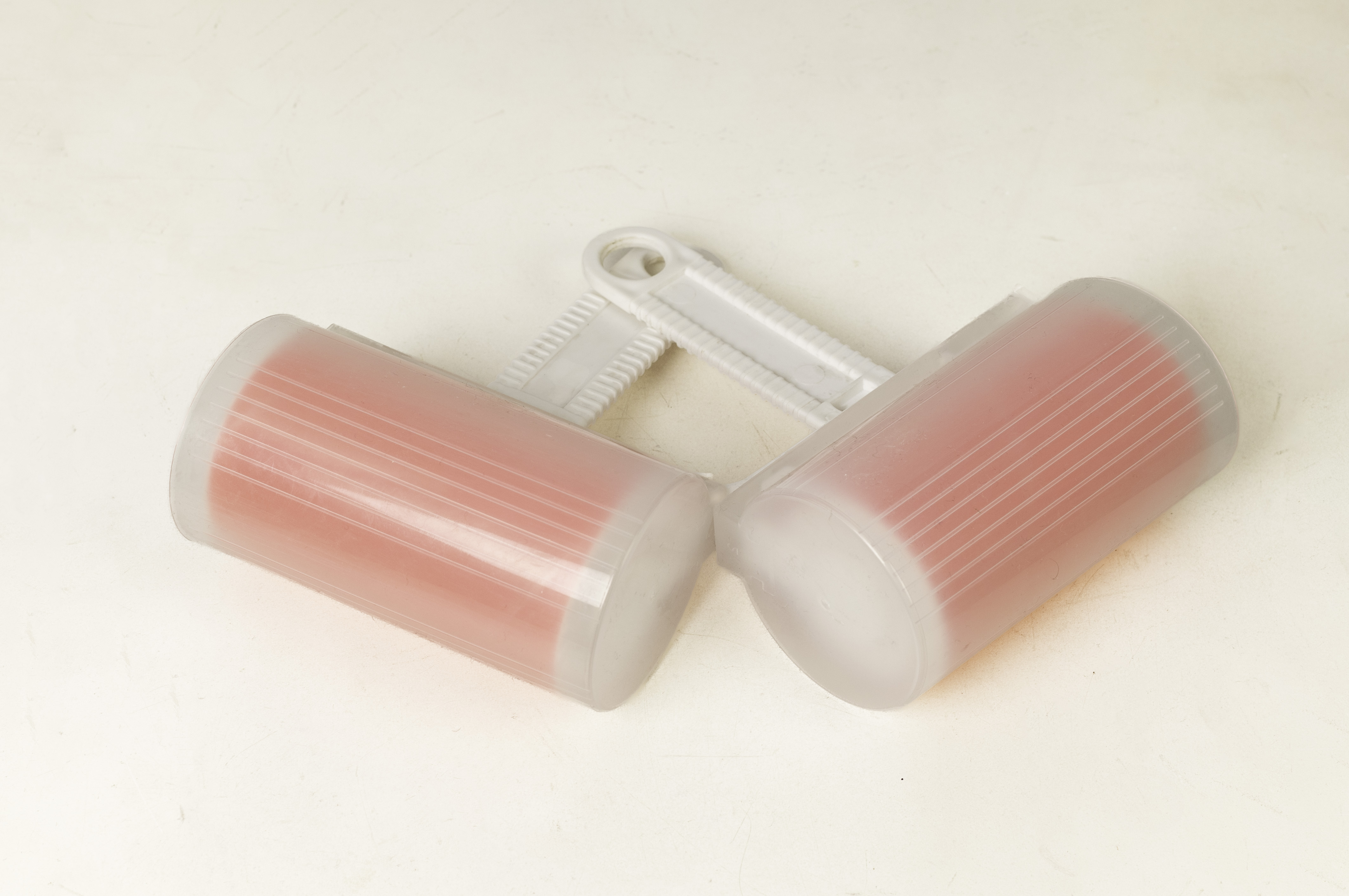 رول إزالة وبر وشعر الحيوانات الأليفة ثنائي الرأس وقابل لإعادة الاستخدام